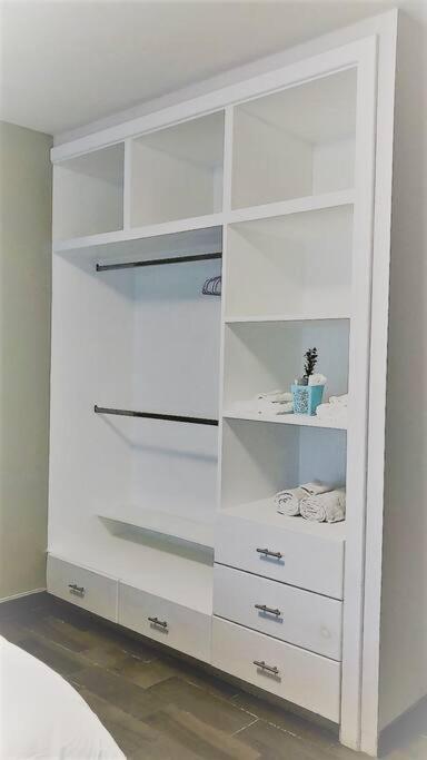 Lovely 1 Bedroom Apartment W/Private Parking Ensenada Exteriör bild